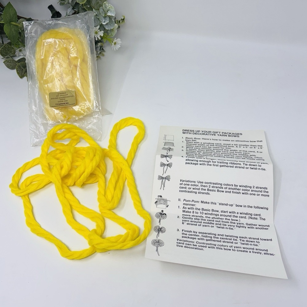 Vintage 70's Gift Wrapping Yarn & Instructions Yellow Acrylic Gift Bows Crafts